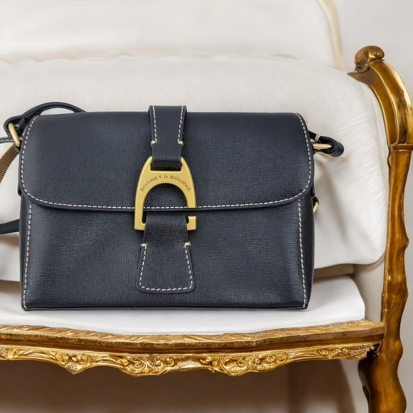 Dooney and Bourke Saffiano Kyra crossbody black European leather see more... - Picture 3 of 16